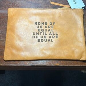 Able Martha Zip Pouch in Cognac